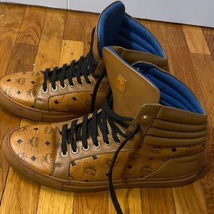 MCM Sneakers
